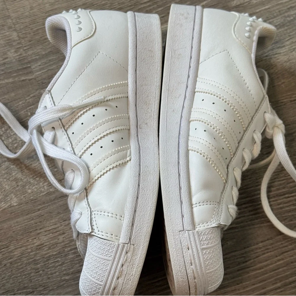 Adidas Studded Spikes White Superstars Sneakers 6 - Picture 7 of 12